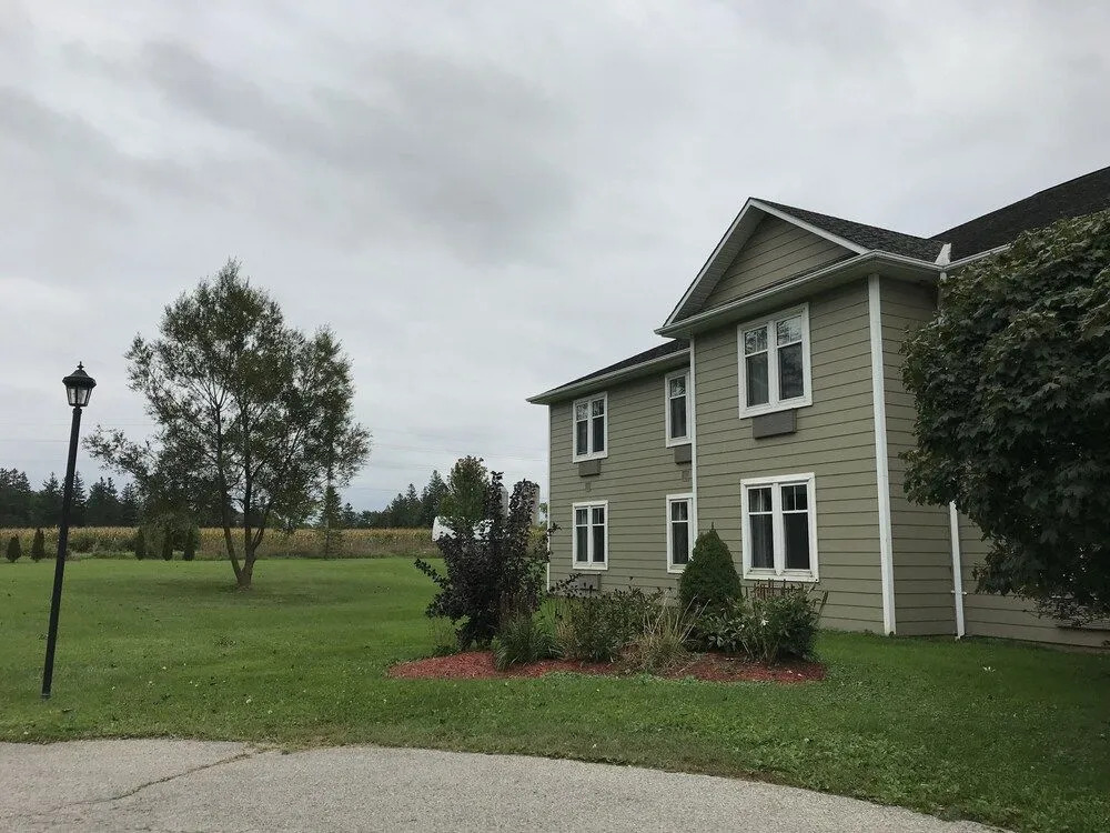Stone Willow Inn
