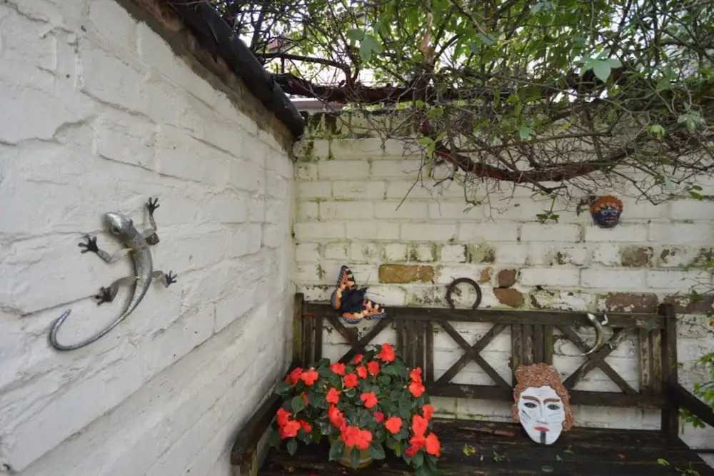 Eclectic Home In Trendy Bristol Suburb