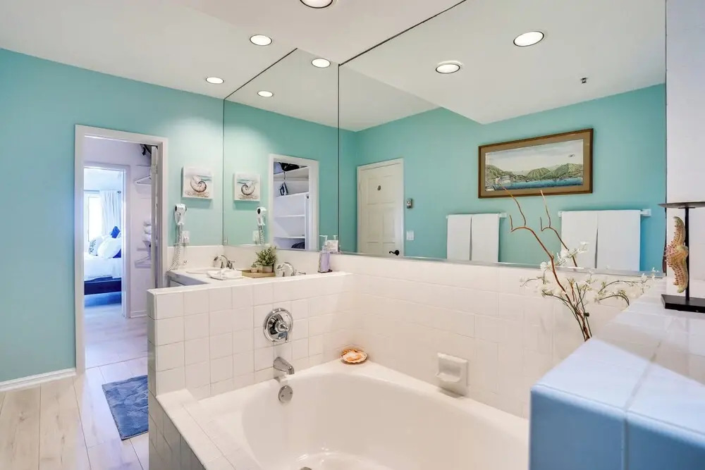 Gorgeous Catalina Island Condo With Golf Cart!
