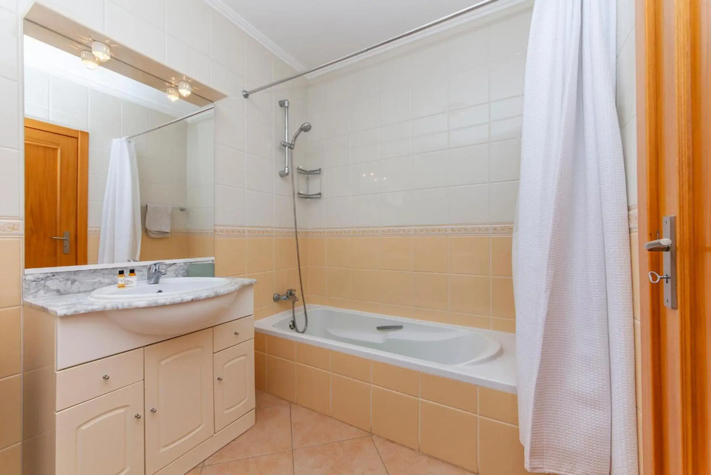 B73 - Luz Sun Holiday Apartment