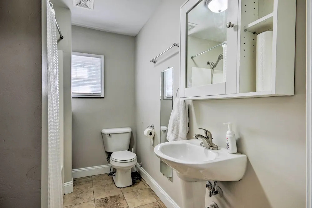 Columbia Home w/ Spacious Yard < 2 Mi to Dtwn