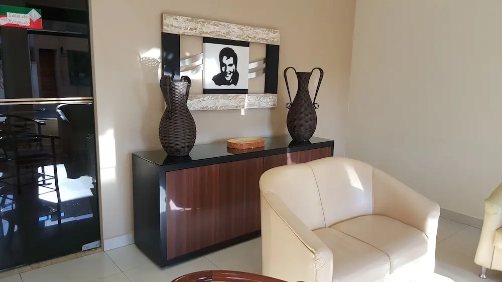 Habitat Hotel de Leme Ltda