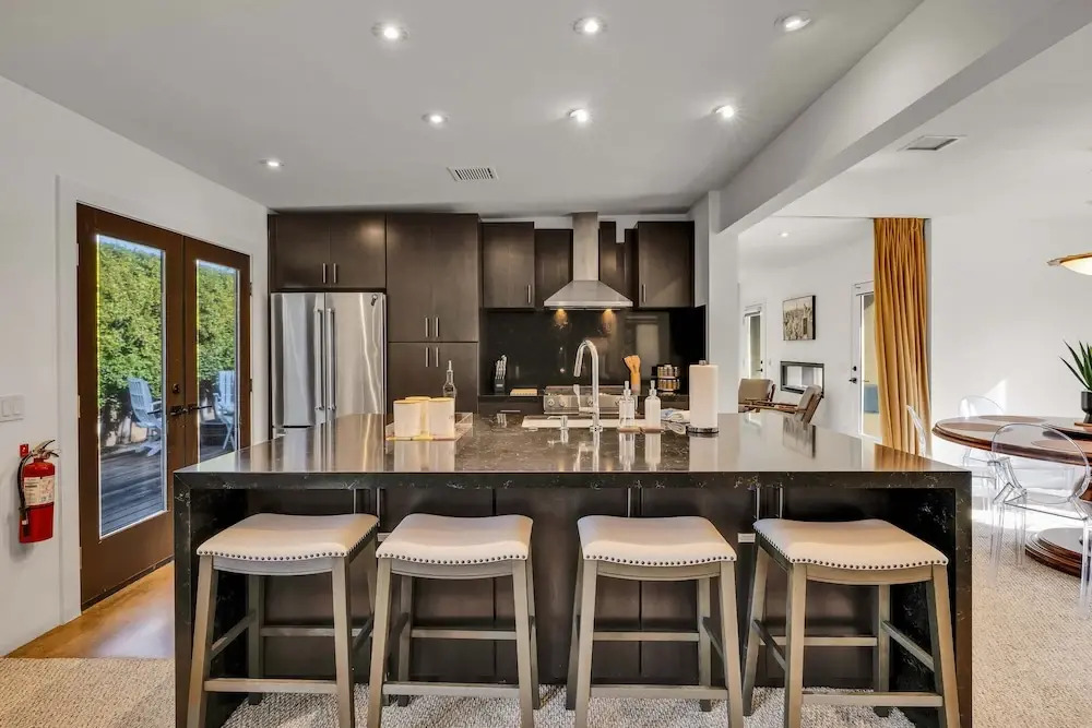 Mid-Century Elegance & Fun in Tahquitz River Estates