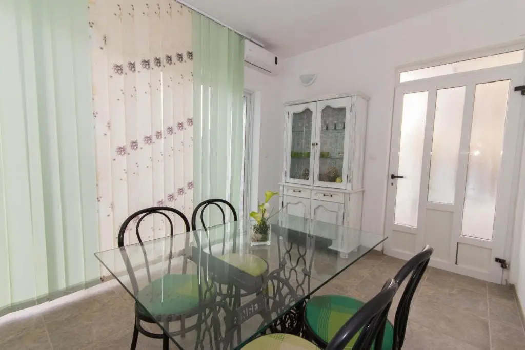 Apartments Kruno
