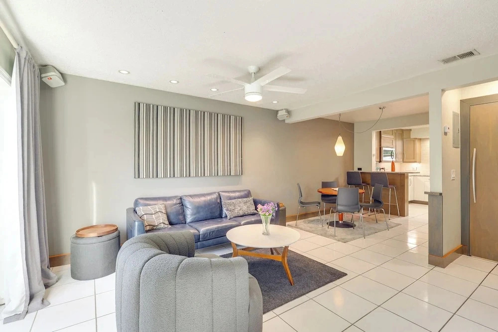 Water View! Walkable Gem Near Bayshore Boulevard