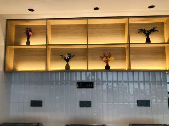 Green View Hotel (Foshan Xiqiao Mountain Qian Guo Qing Store)
