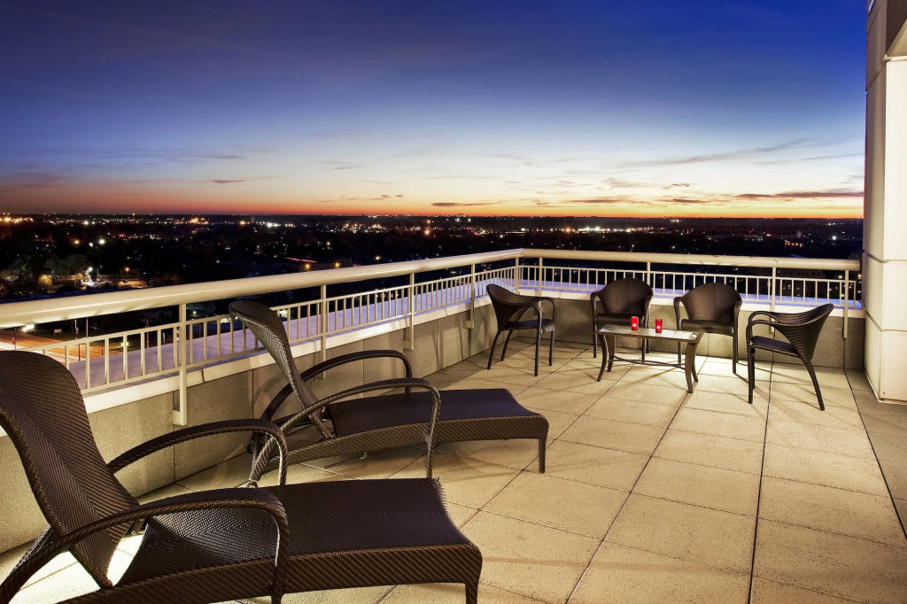 The Westin Chicago North Shore