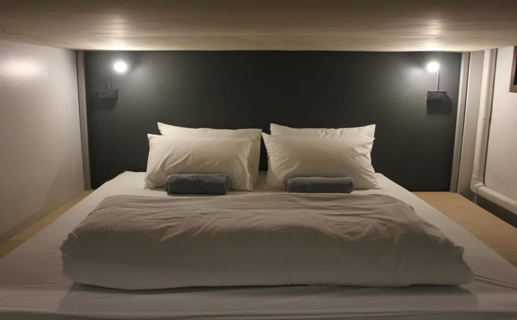 Ekanek Hostel Bangkok - Adults Only