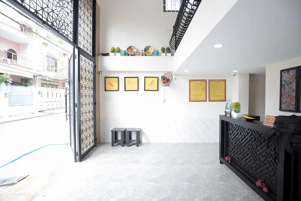 Noble Swan Residence Hotel