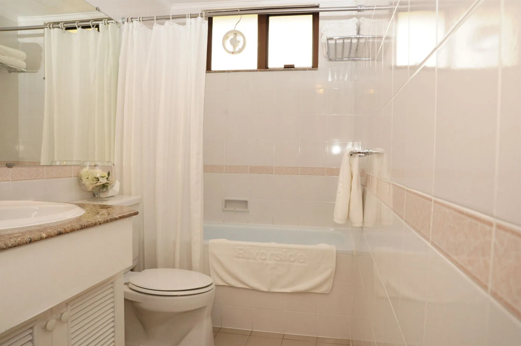 Riverside Serviced Apartments
