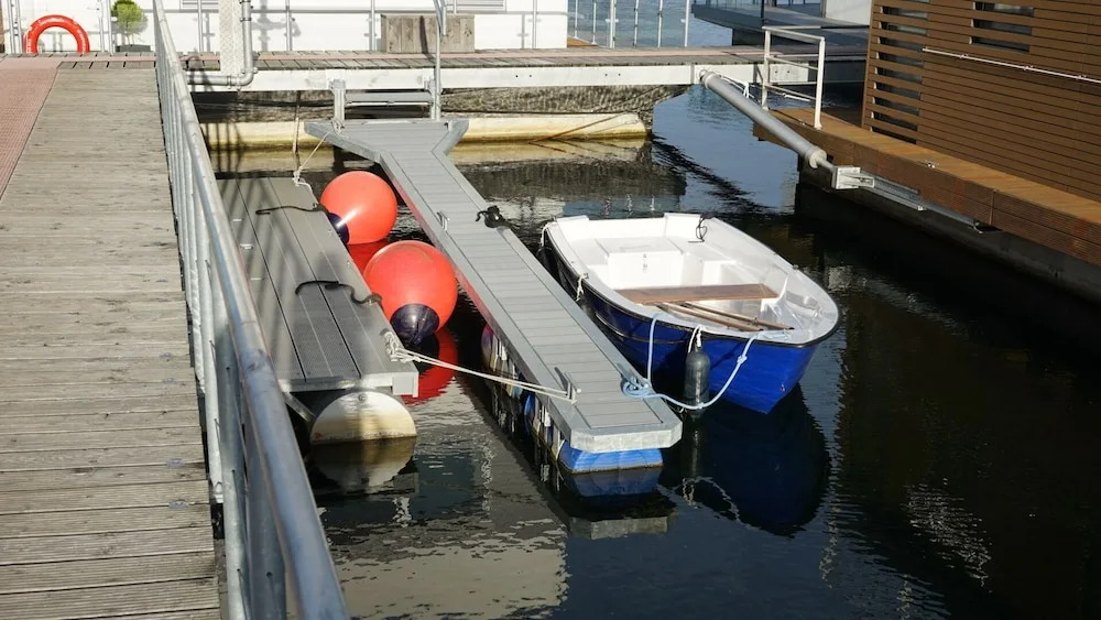 Schwimmendes Haus Robby II