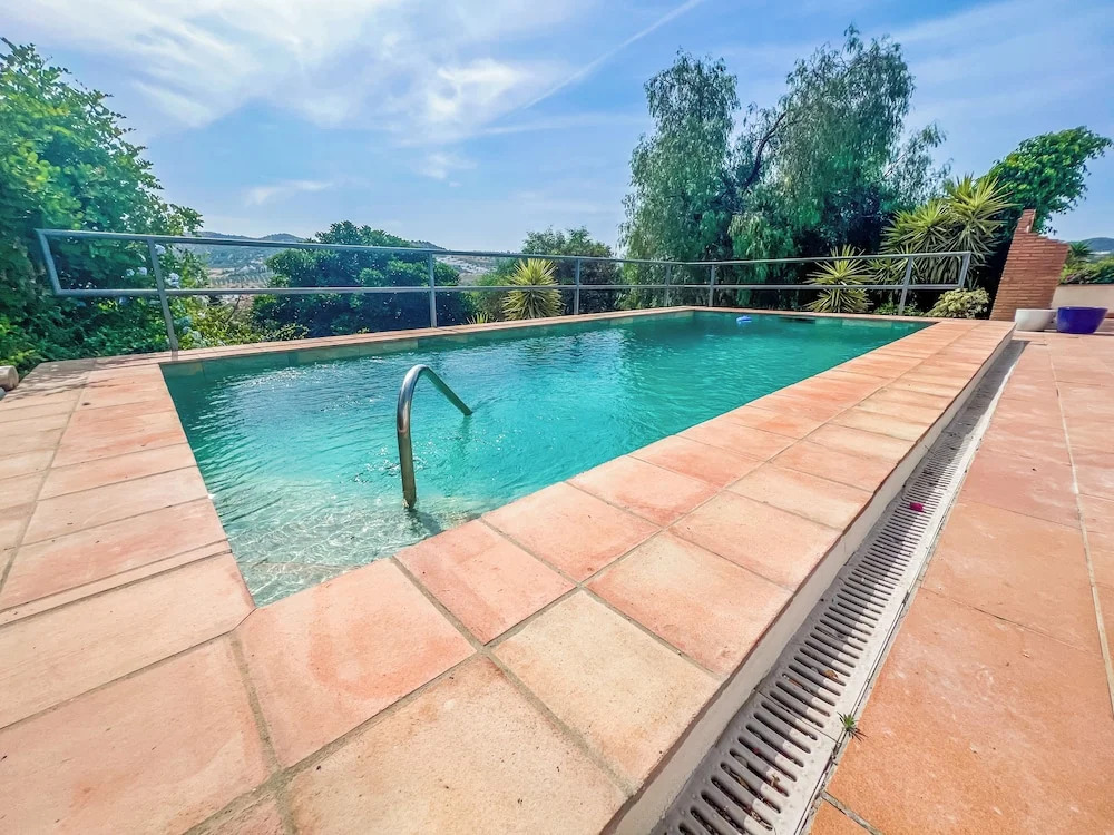 Cd-1383 Three Bedroom Villa With Pool