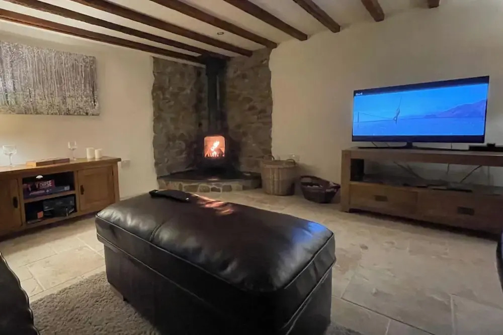 Granary Barn A Rural Retreat - Private Hot Tub