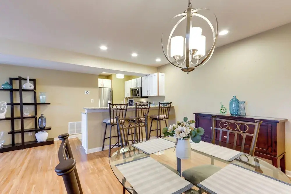 Lake Views & Screened Porch: Ozarks Getaway!