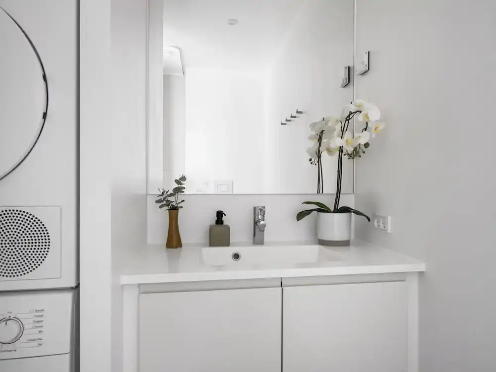 Sanders Arena - Petite 1-bdr Apt Close to Metro