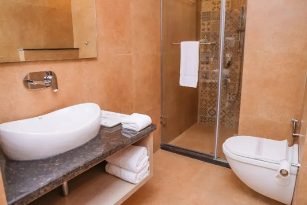 Regent Laguna Anjuna - Boutique Resort with Pool