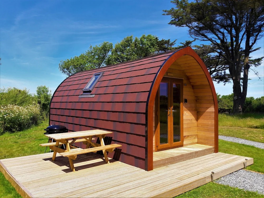 Cedarwood Holidays