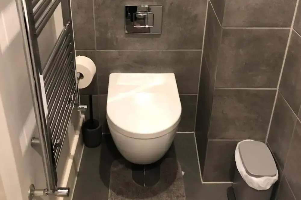 Batterseaflat/sleeps6/refurbished/tv