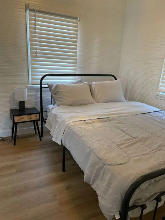 Dwell Seaview LLC
