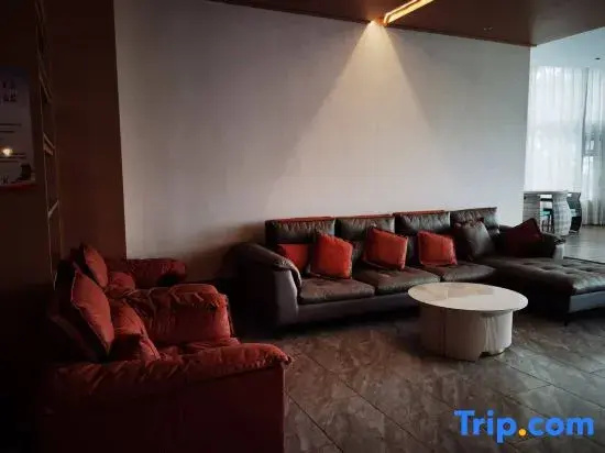 Luoyue Time Wenquan Homestay