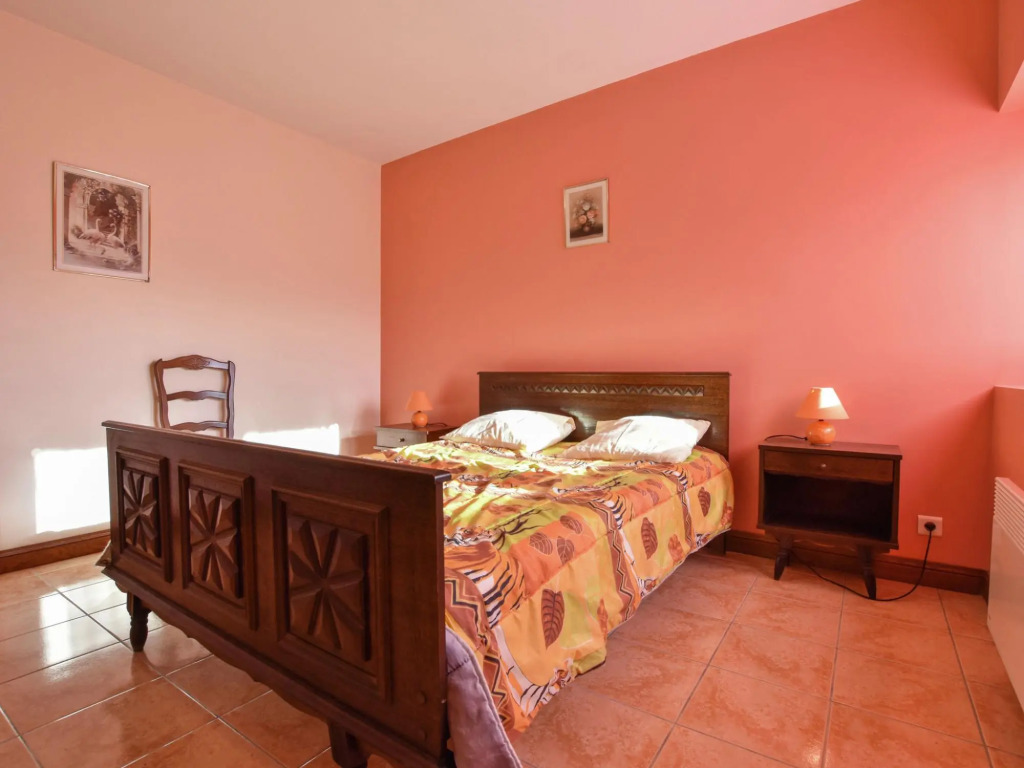 Holiday home with private garden