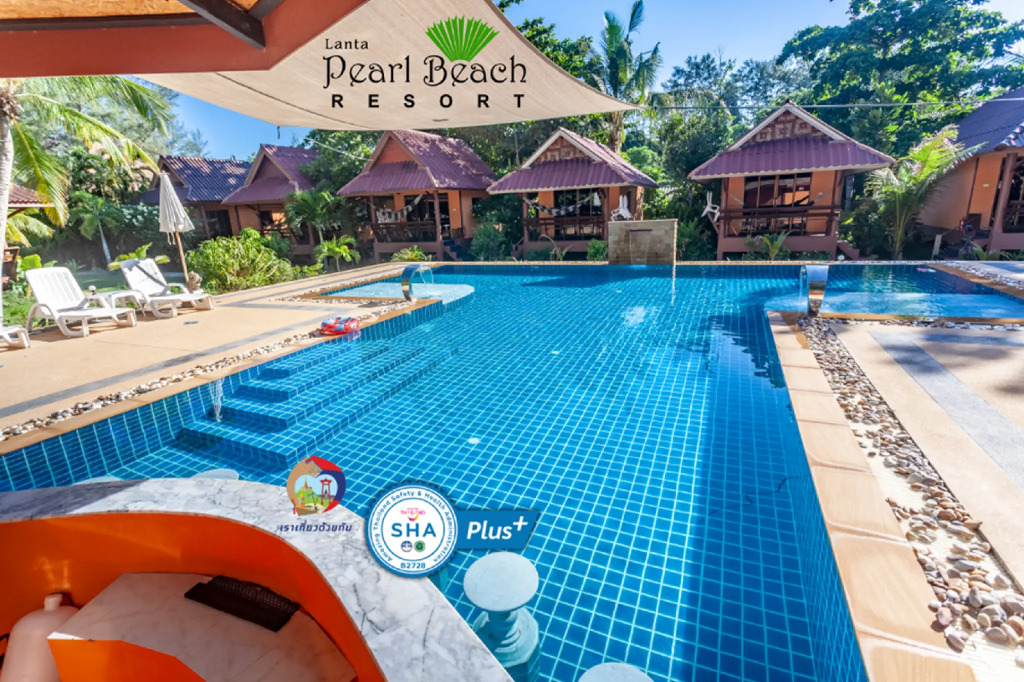 Lanta Pearl Beach Resort