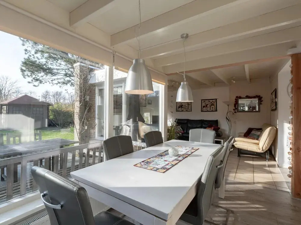 Holiday Home With a Spacious Garden