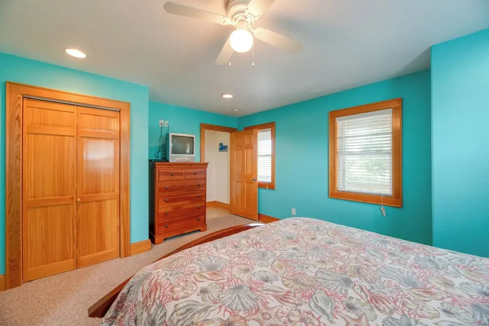 Quiet Hatteras Duplex With Decks ~ 1 Mile to Beach