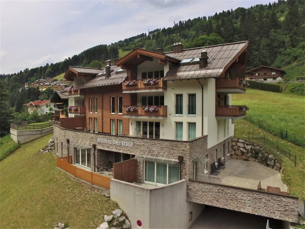 Ski In, Ski Out in Saalbach near Zell am See Xpress