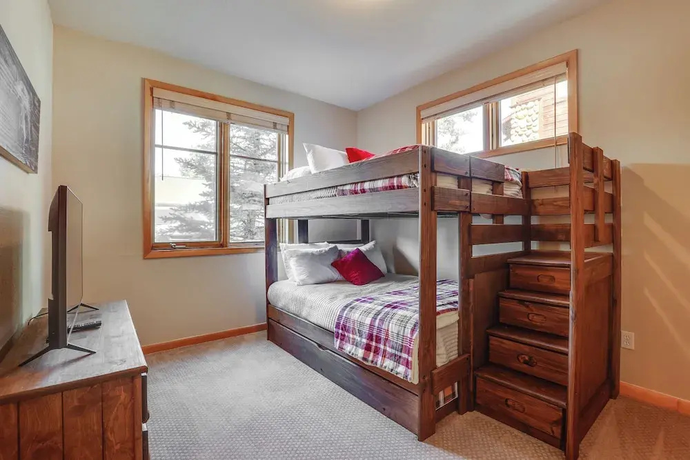 Walk to Main Street: Grand Lake Condo w/ Patio