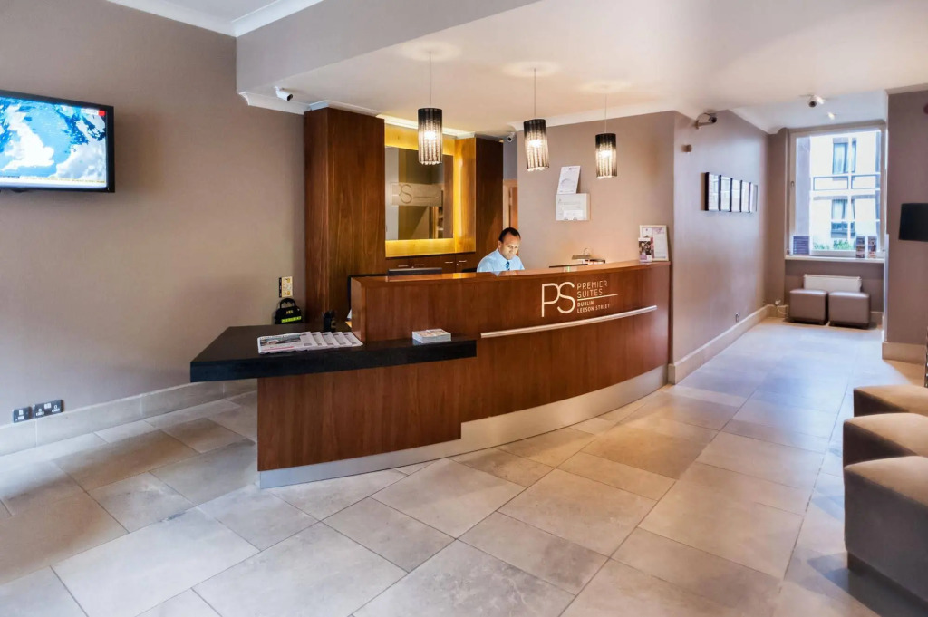 PREMIER SUITES Dublin, Leeson Street