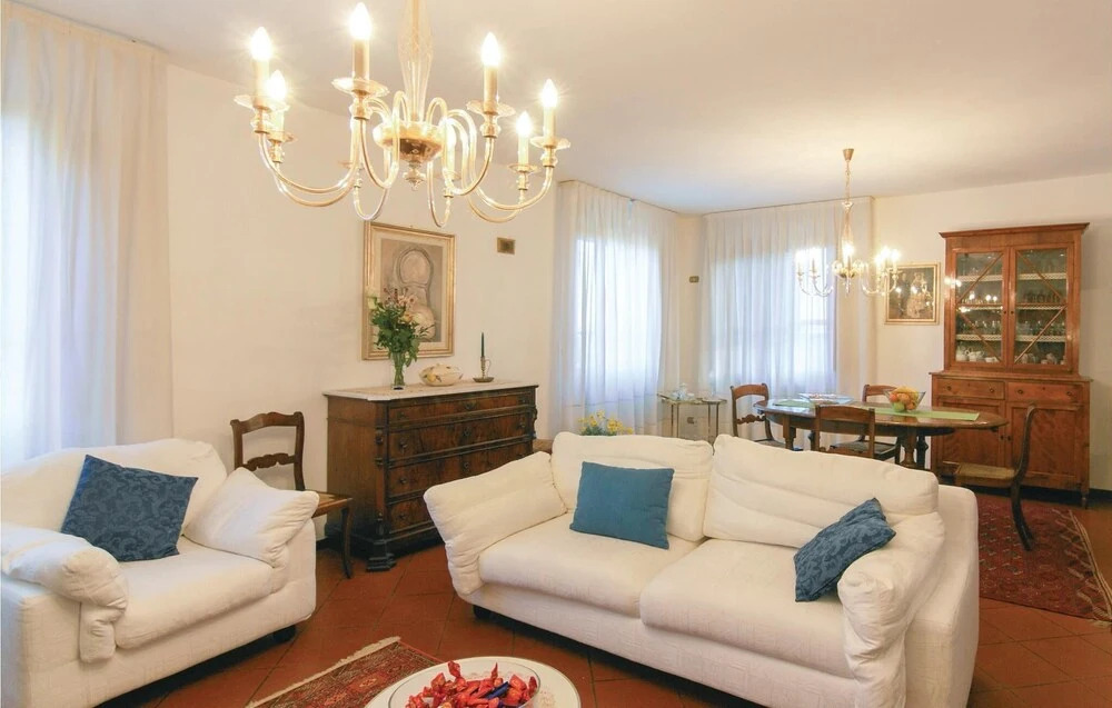 Lovely Home In Castelvecchio Di Comp With Wifi