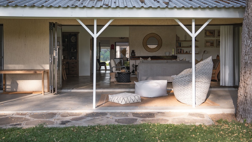 Kolokolo Safari Home – Mashatu Game Reserve
