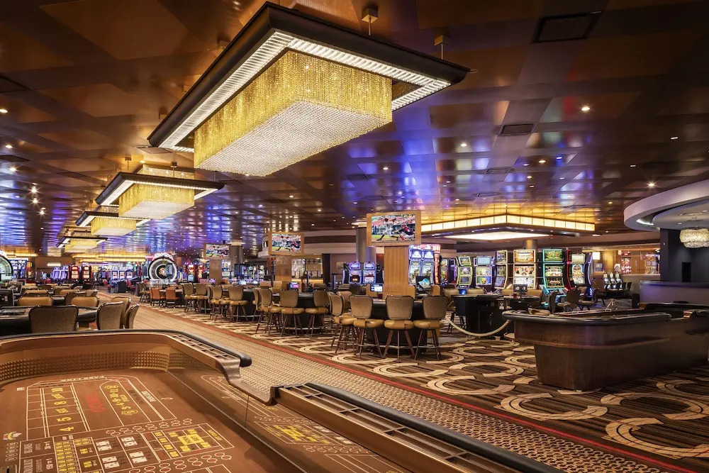 HoteLumière at the Arch Hotel & Casino - A Caesars Rewards Destination