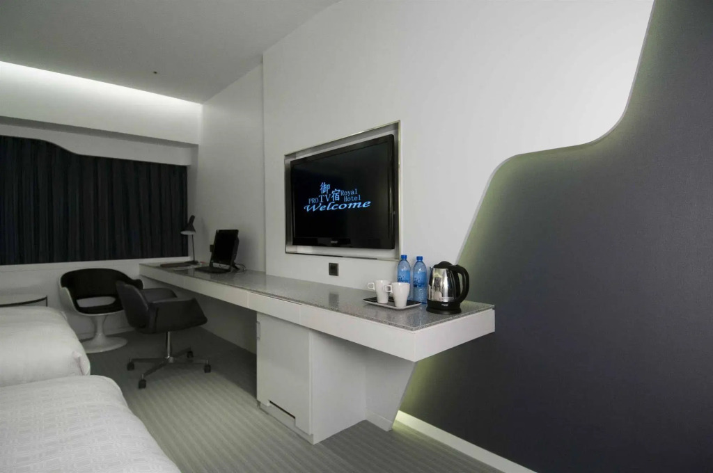 Royal Hotel Group- Central Park Branch