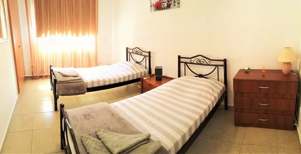 One bedroom apartment at diana gardens