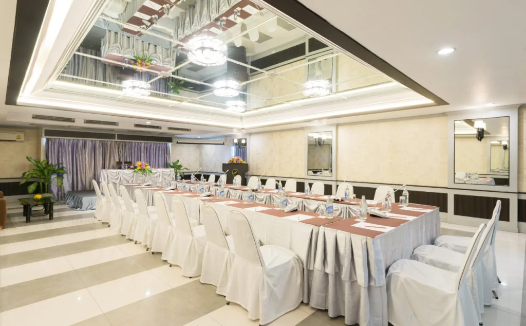 The Legacy Convention Hotel