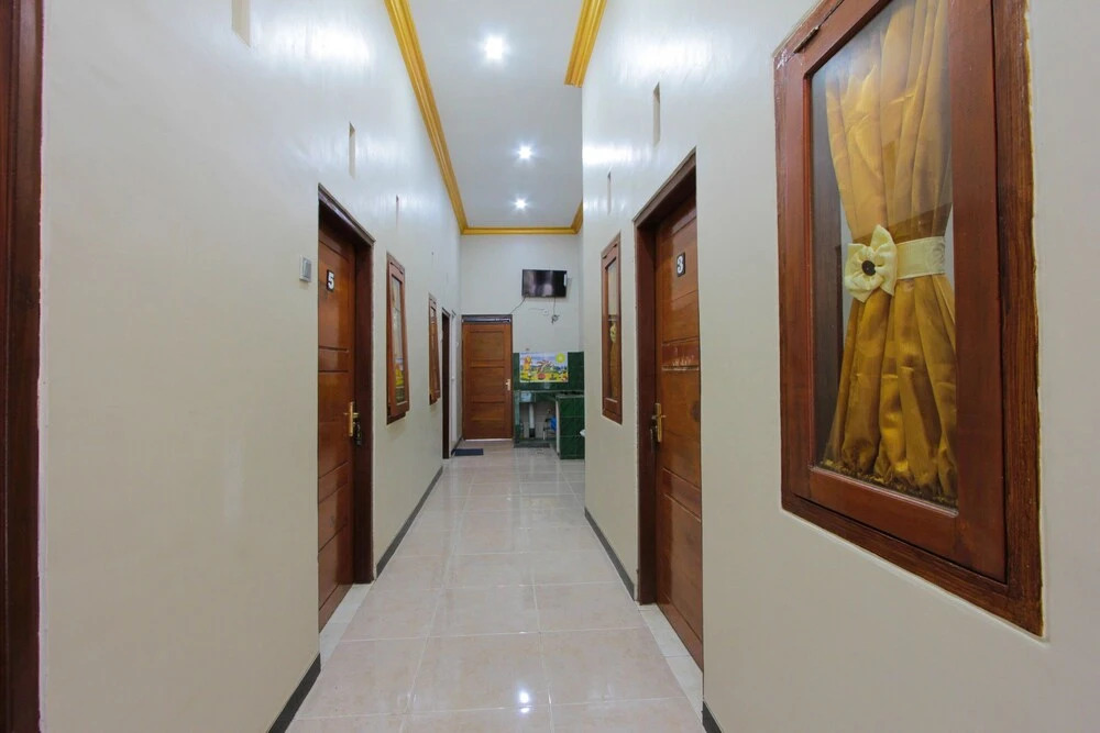 Spot On 2210 Hifana Residence