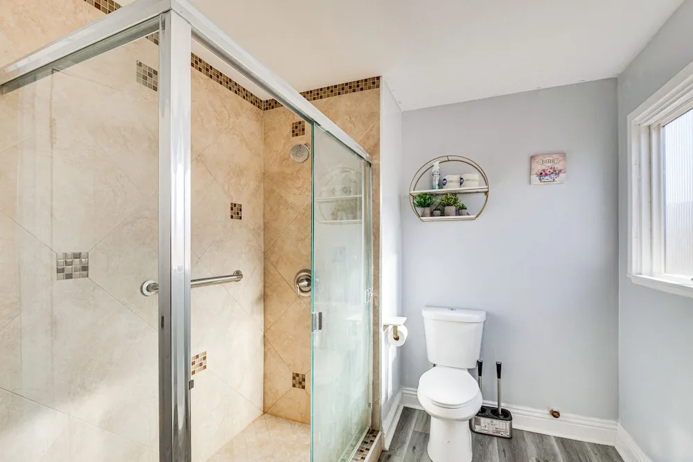 Furnished Patio! South Central Home 14 Mi to Dtla