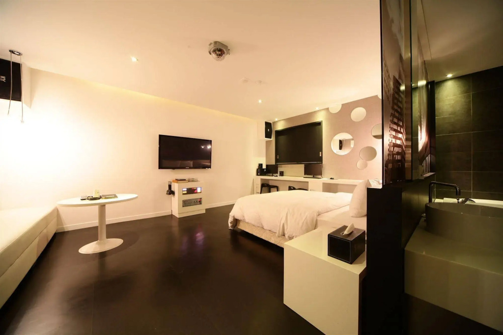 Sheel Hotel(쉴호텔)