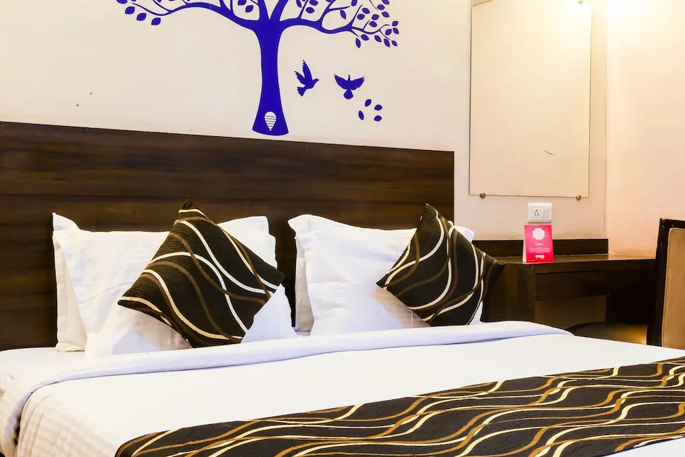 OYO 4940 Hotel Sea Rock