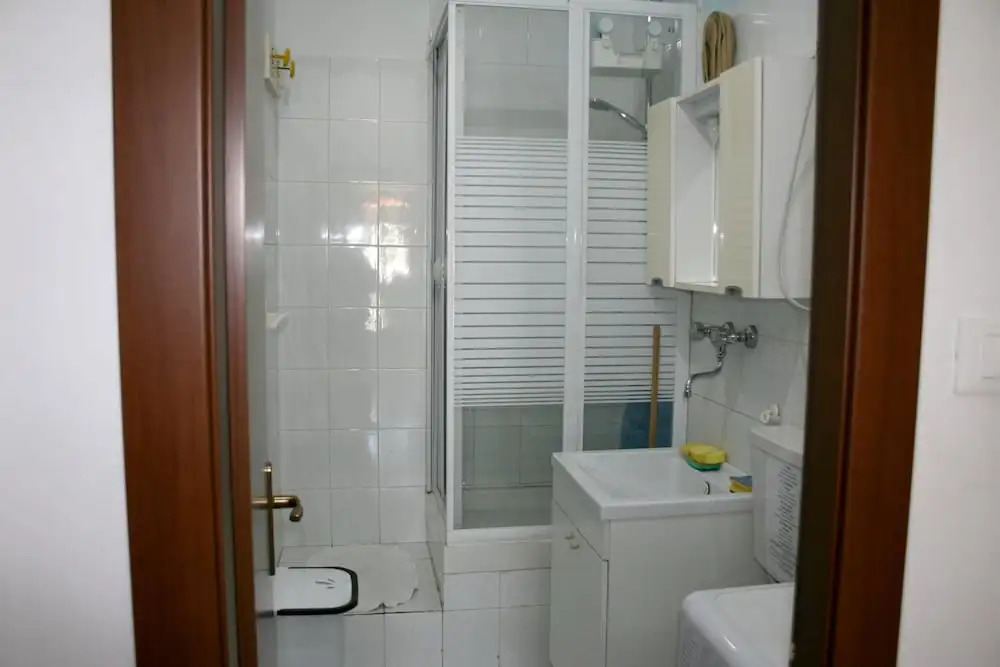 Apartment With 2 Bedrooms in Pescara, With Balcony and Wifi - 300 m Fr