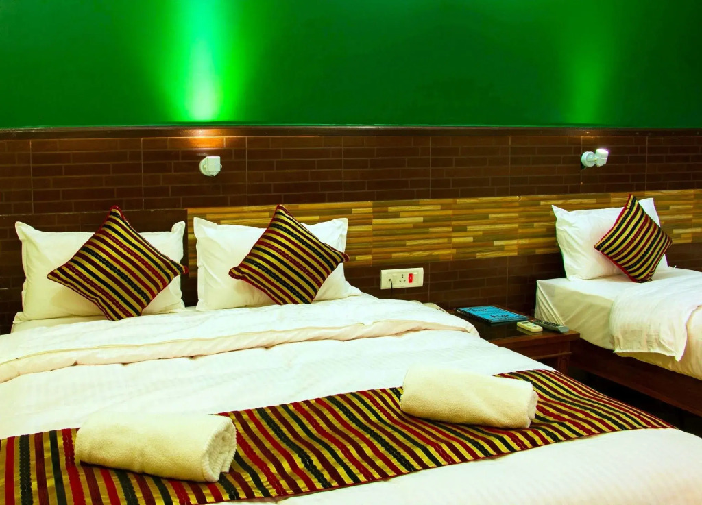 Hotel Adam