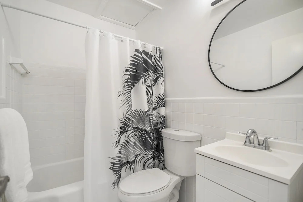 Alani Bay Premium Condos