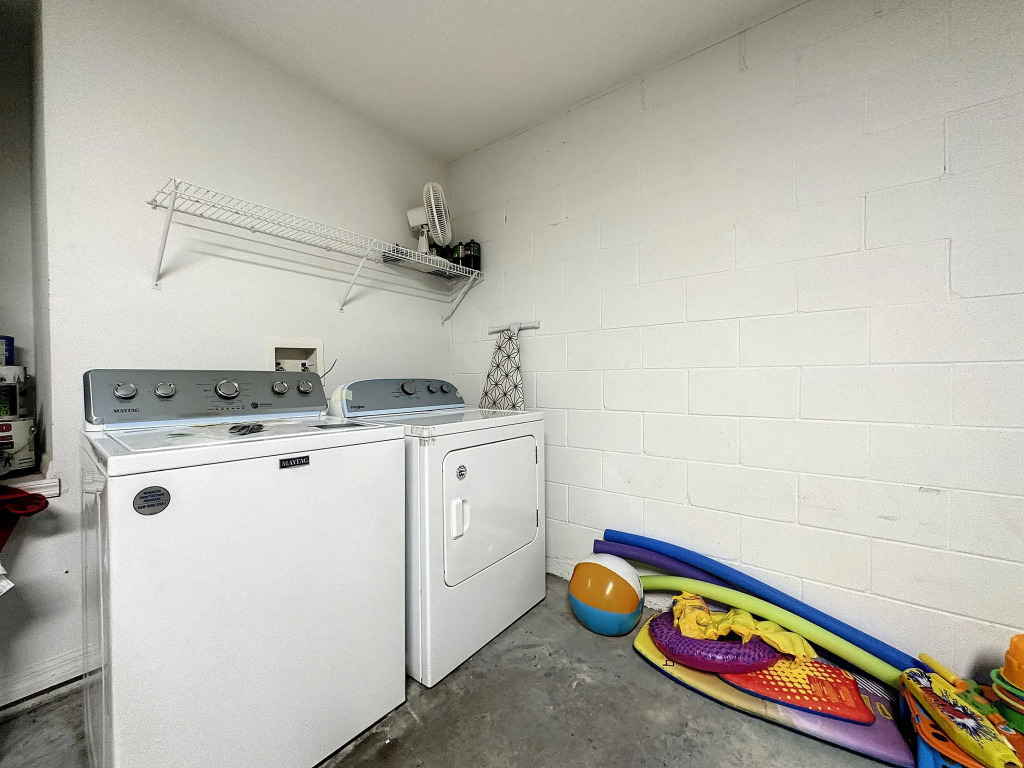 4 Bed 3 Bath in a Gated Community With Pool