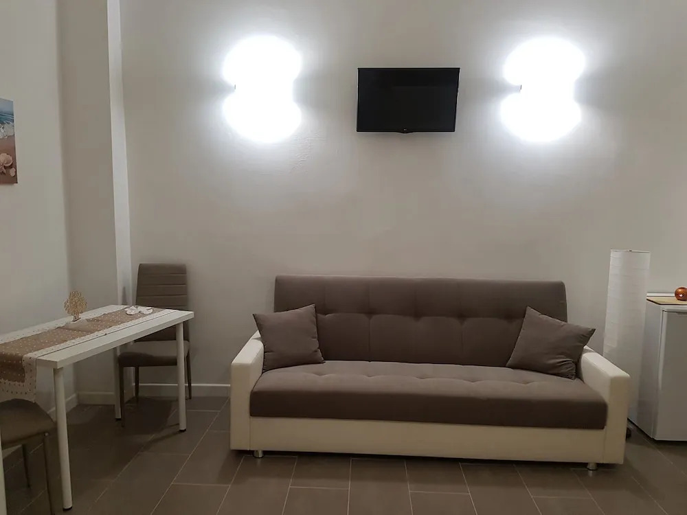 Summer Rooms