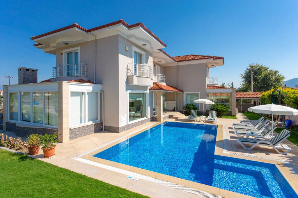 Villa Nirvana Large Private Pool A C Wifi Car Not Required Eco-friendly - 2832