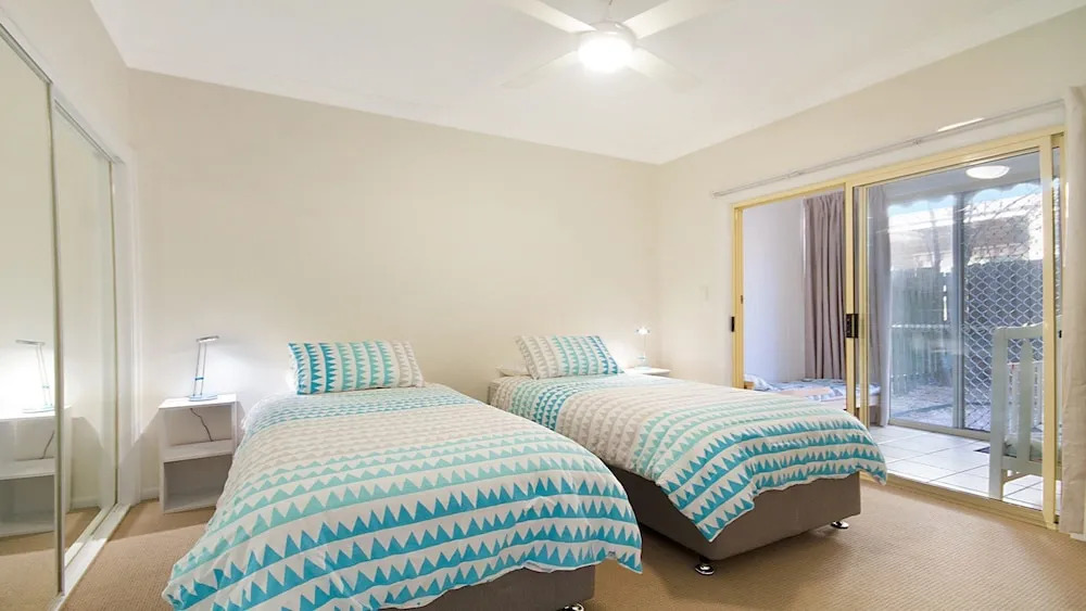 Orient Lane on the Hill by Kingscliff Accommodation