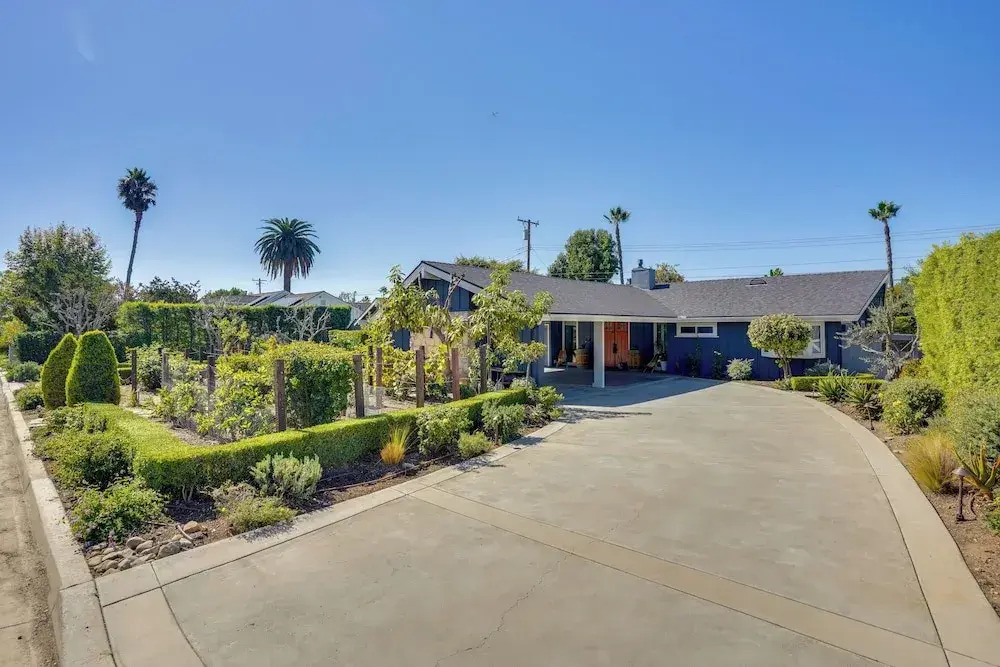 Mid Century Modern Gem w/ Pool in North Tustin