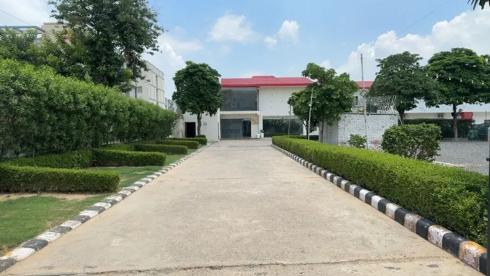 The Aana Hotel Sohna -Gurgaon Road